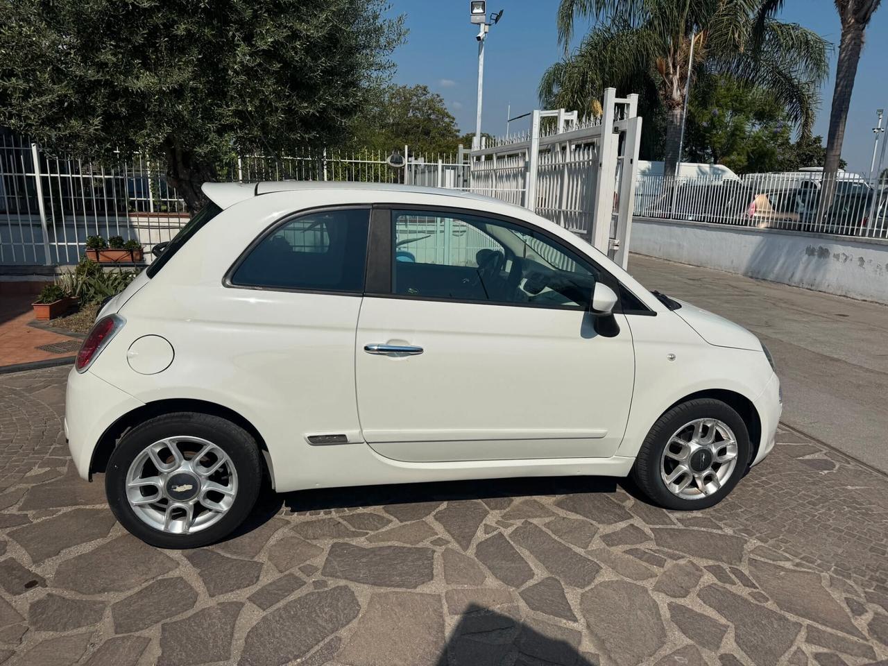 Fiat 500 16V 75 CV Lounge 1.3 Multijet