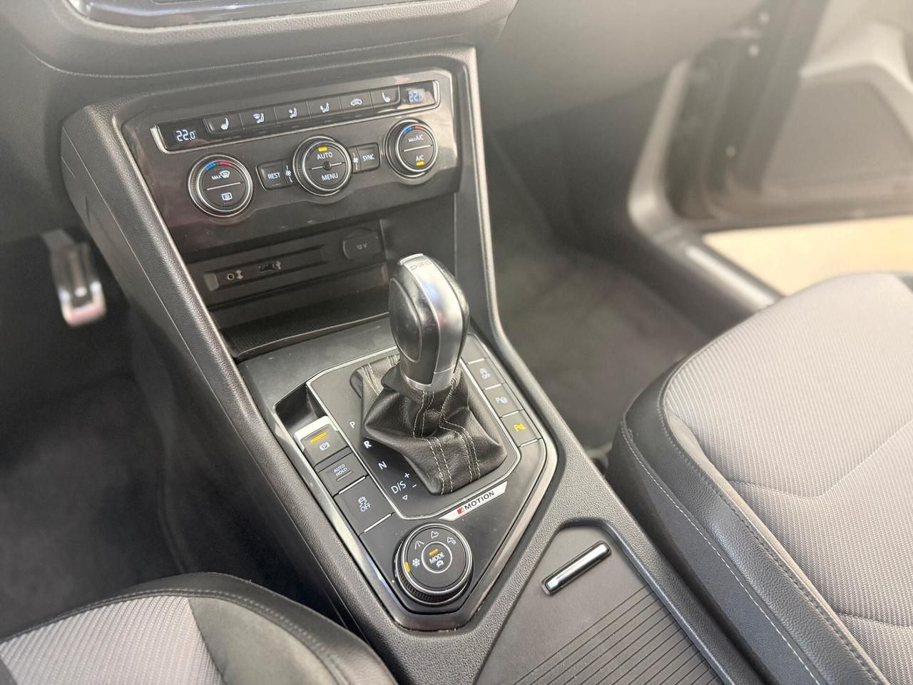 Volkswagen Tiguan 2.0 TDI r-line