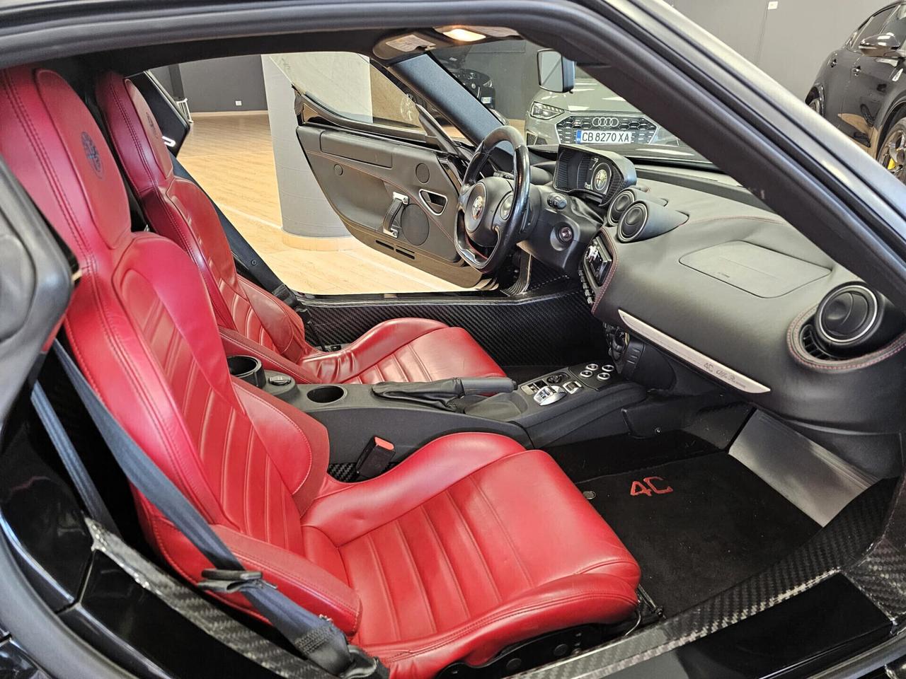 Alfa Romeo 4C 1750 TBi