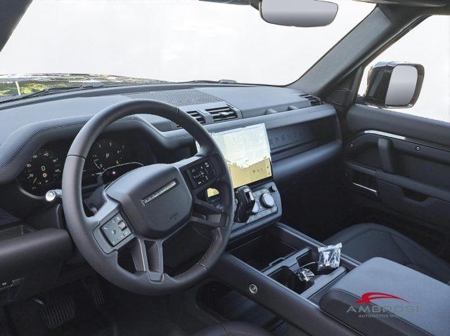 LAND ROVER Defender 90 AWD 3DR RWB X-Dynamic SE 200PS Auto