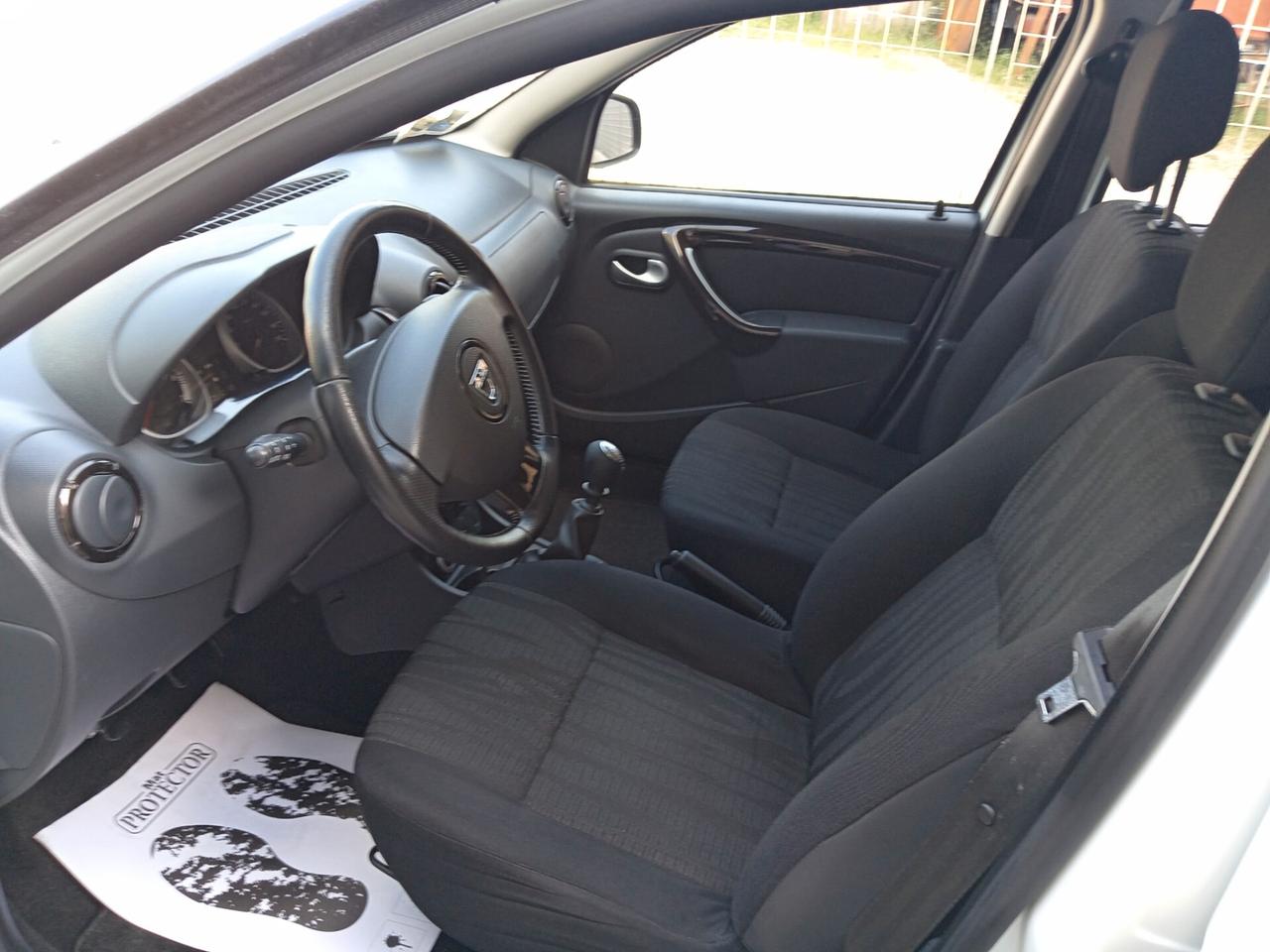 Dacia Duster 1.5 dCi 110CV 4x4 Lauréate