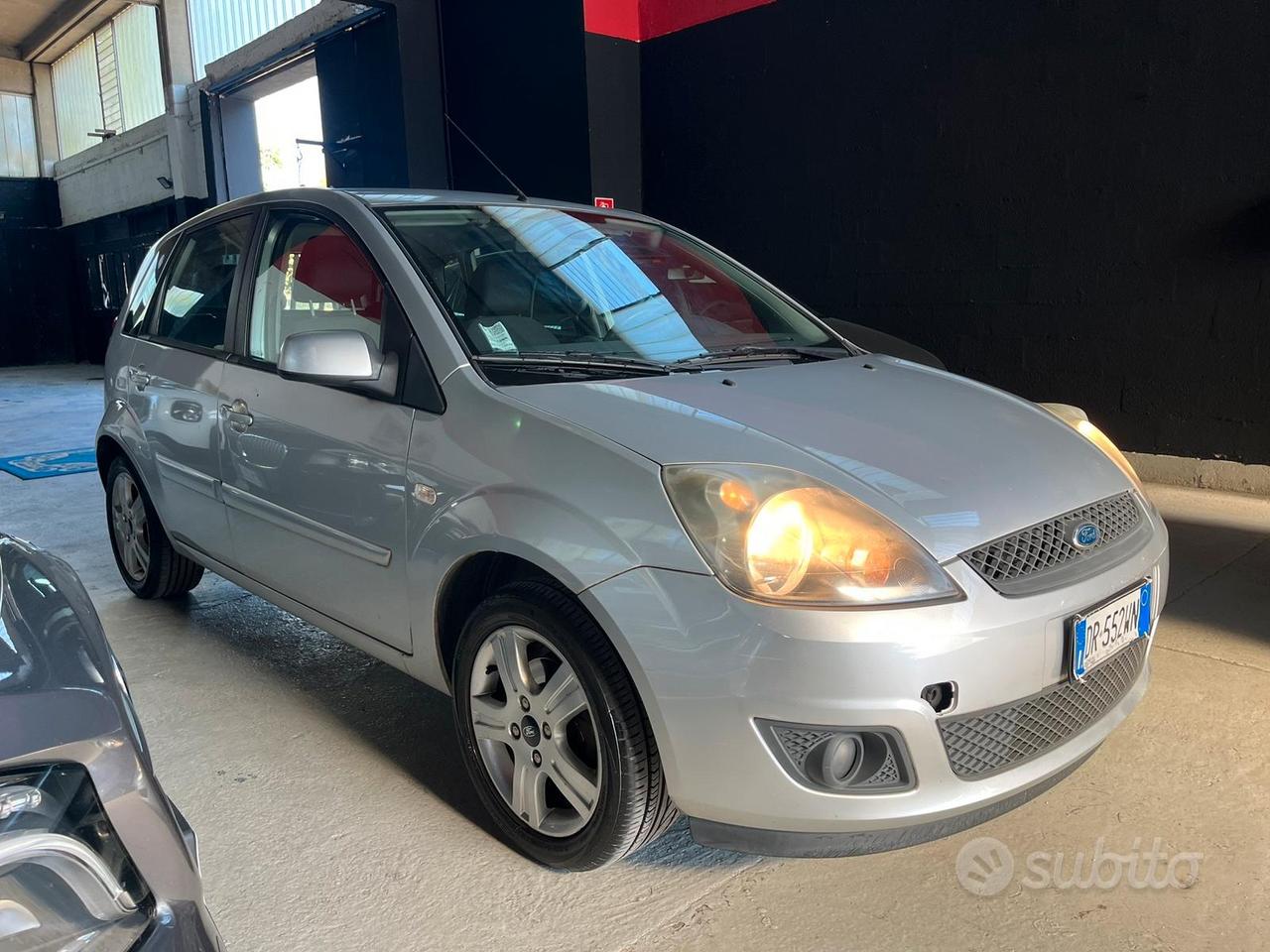 Ford fiesta 1.2 benzina