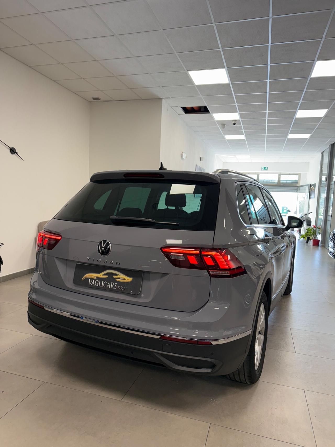 Volkswagen Tiguan 2.0 TDI 150 CV SCR DSG Elegance