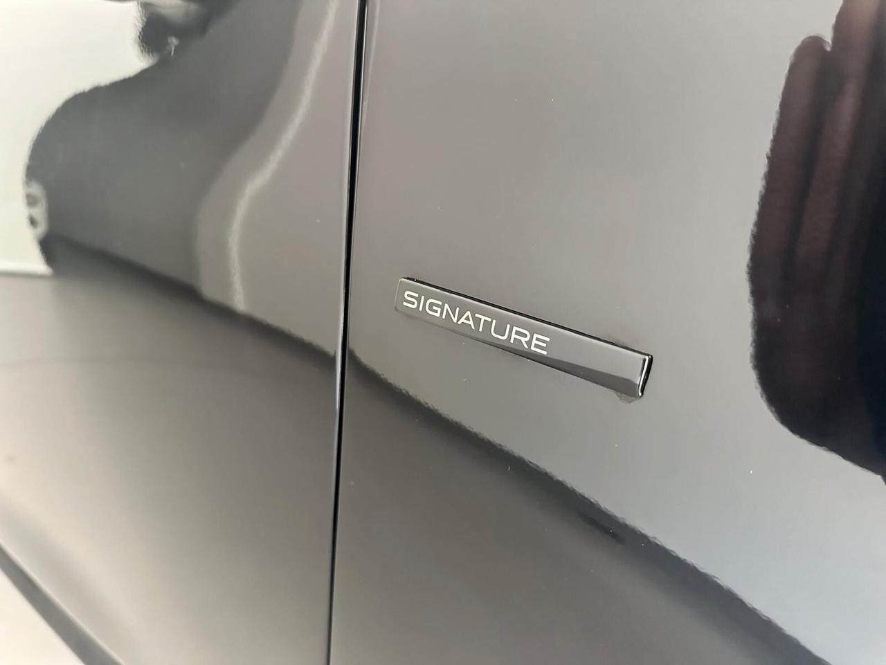 Peugeot 208 BlueHDi 100 S&S 5 porte Signature