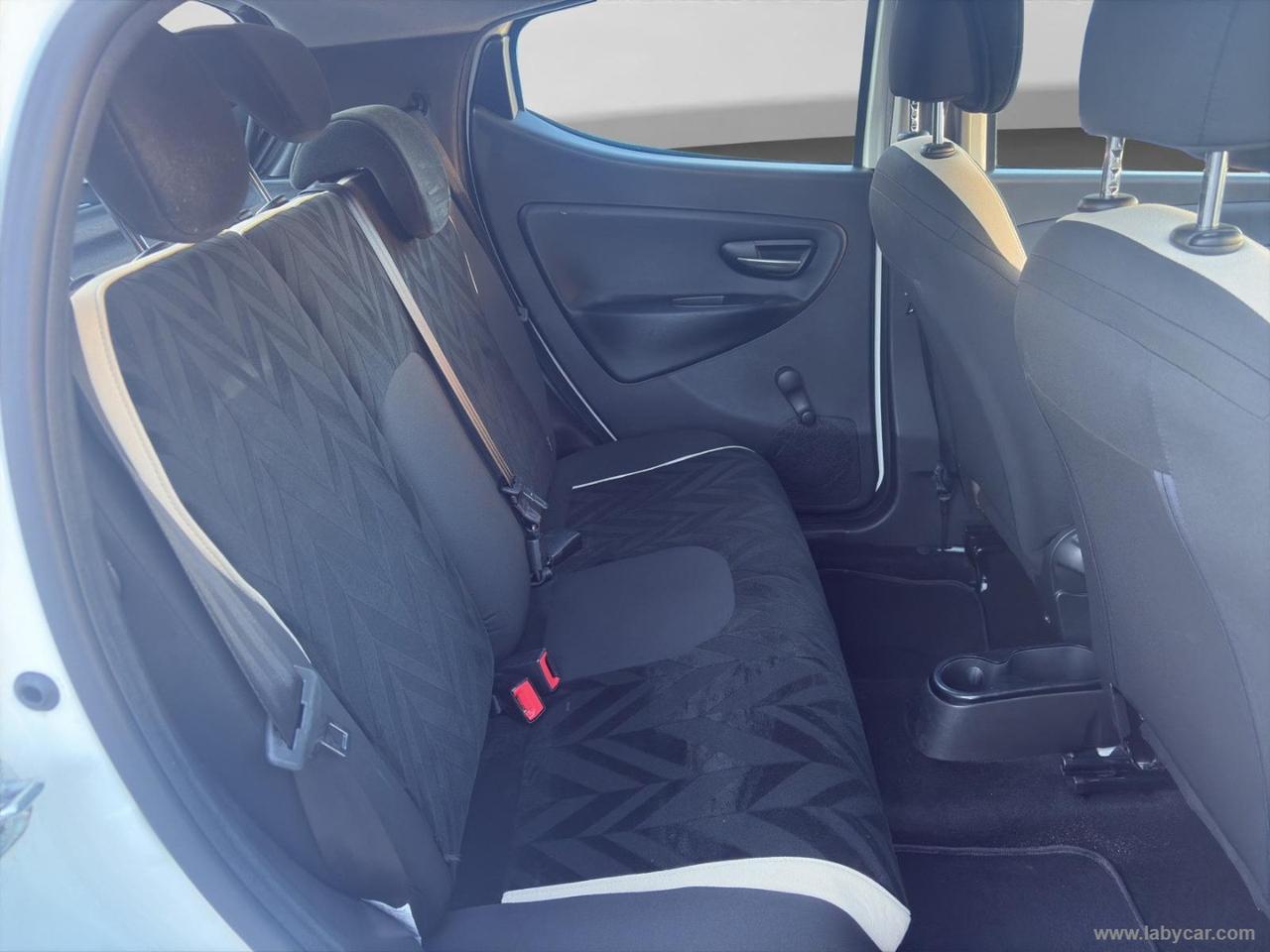 LANCIA Ypsilon 1.2 69 CV 5p. Gold