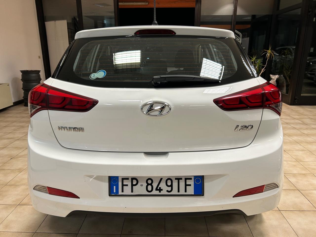 Hyundai i20 1.1 CRDi 75 CV 117.000 KM
