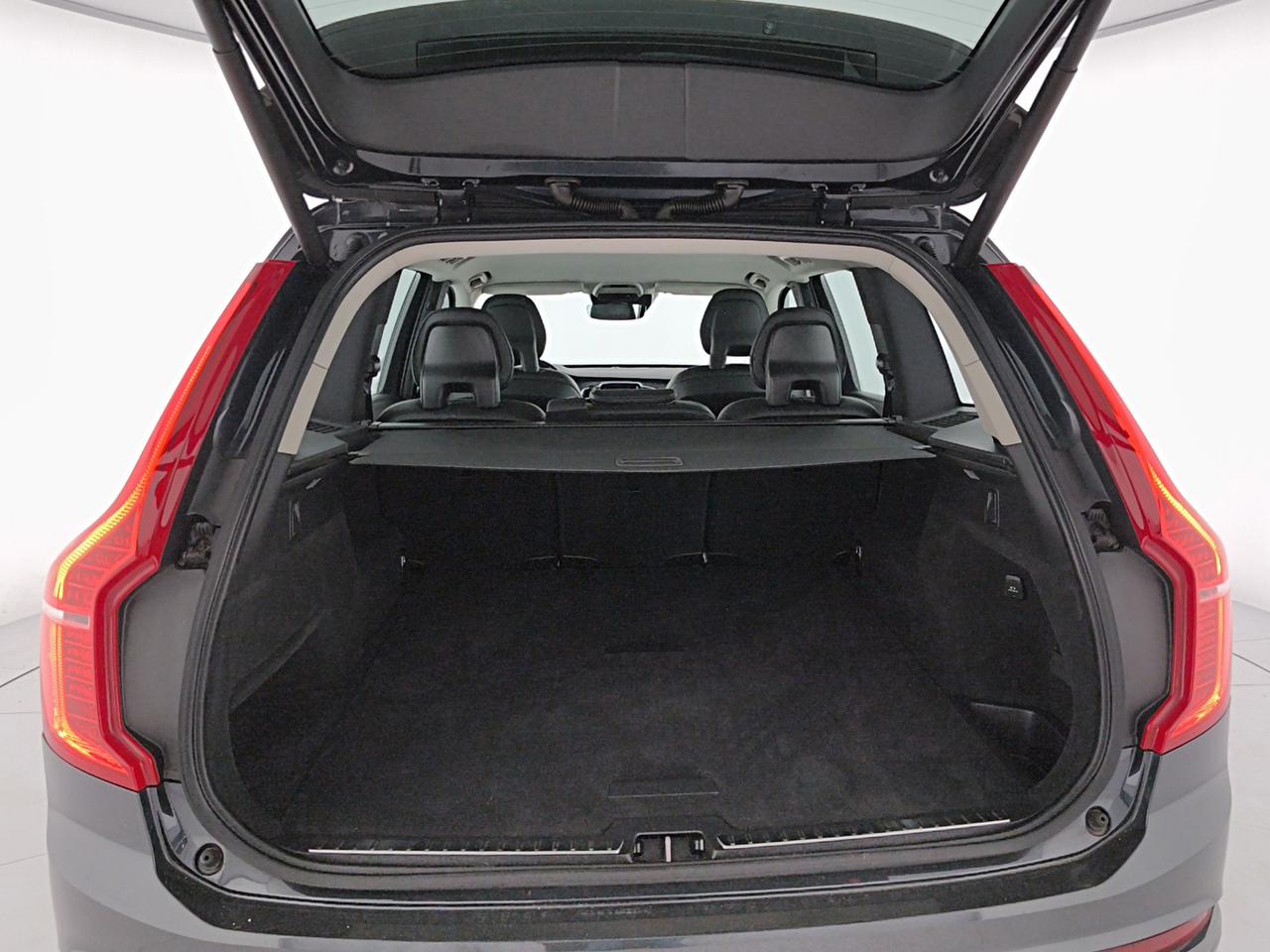 Volvo XC90 2.0 b5 Momentum awd