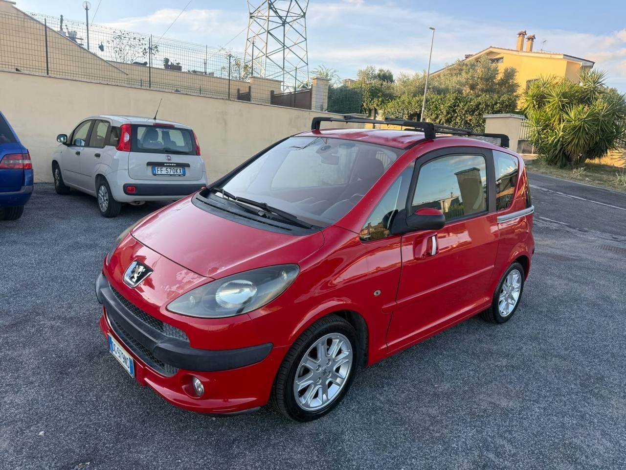 Peugeot 1007 1.4 Happy