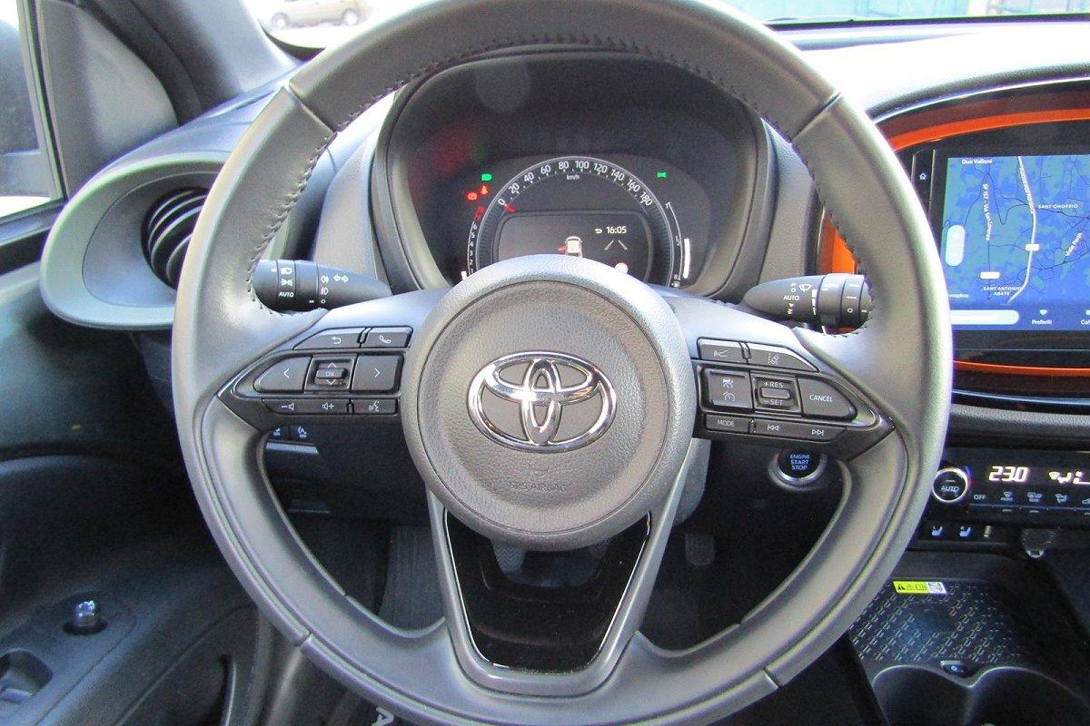 TOYOTA Aygo X 1.0 VVT-i 72 CV 5 porte Limited