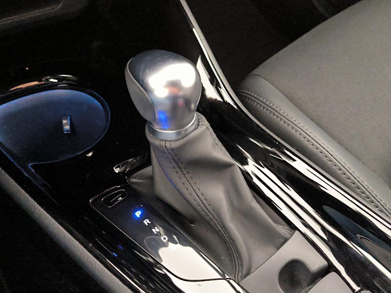 Toyota C-HR 1.8h trend e-cvt