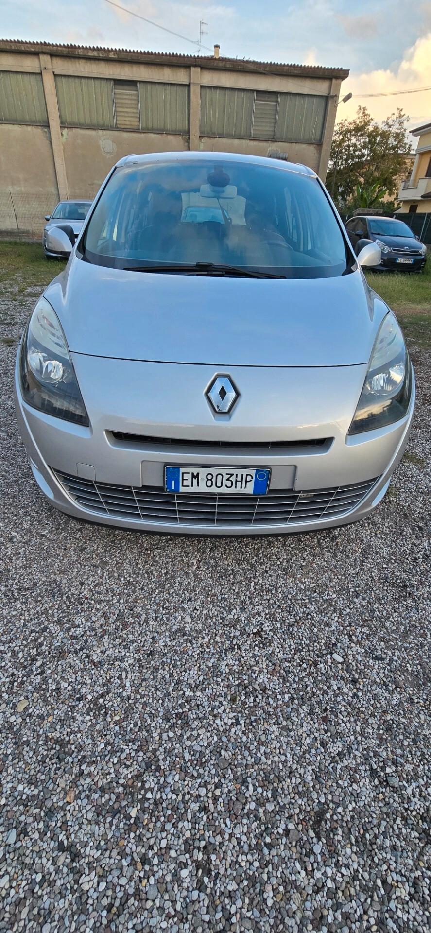 Renault Scenic Scénic X-Mod 1.5 dCi 110CV Dynamique