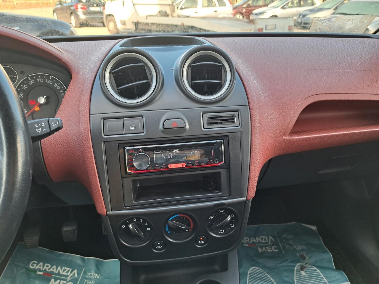 Ford Fiesta 1.6 TDCi , 90CV 5p. Ghia/ OK NEOPATENTATI