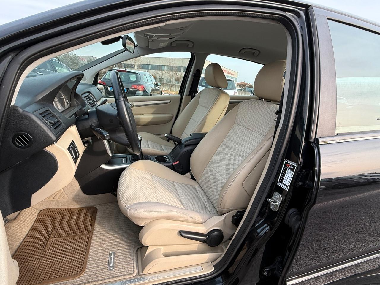 Mercedes-benz B 200 CDI Premium