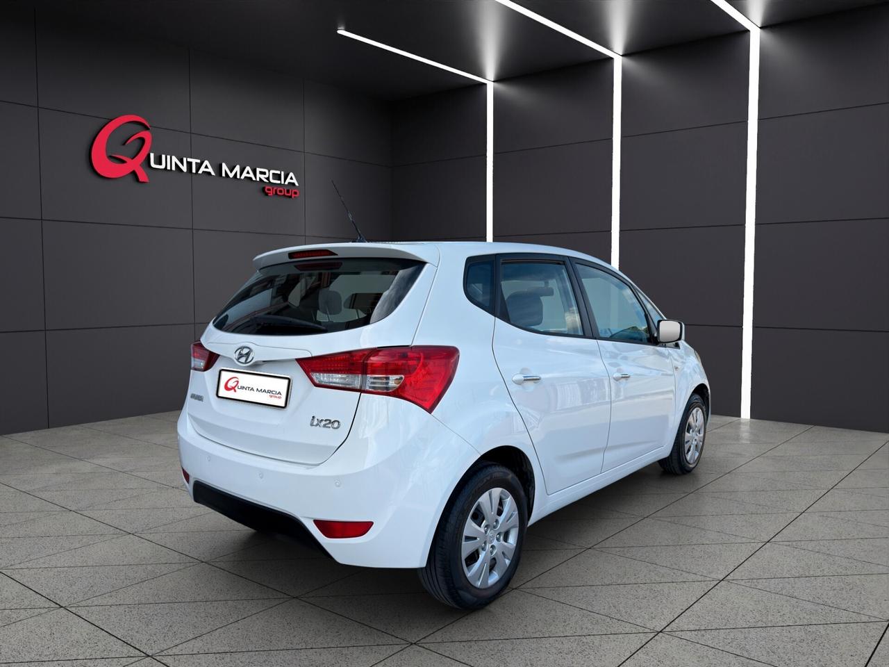 Hyundai iX20 1.4 90 CV GPL-SENSORI PARCHEGGIO