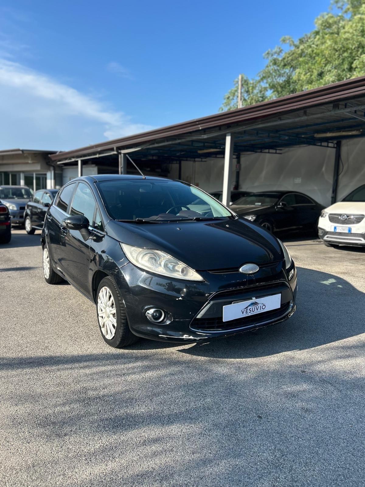 Ford Fiesta 1.4 5 porte Bz.- GPL Titanium