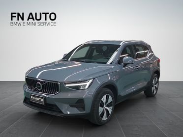Volvo XC40 B4 AWD automatico Plus Bright