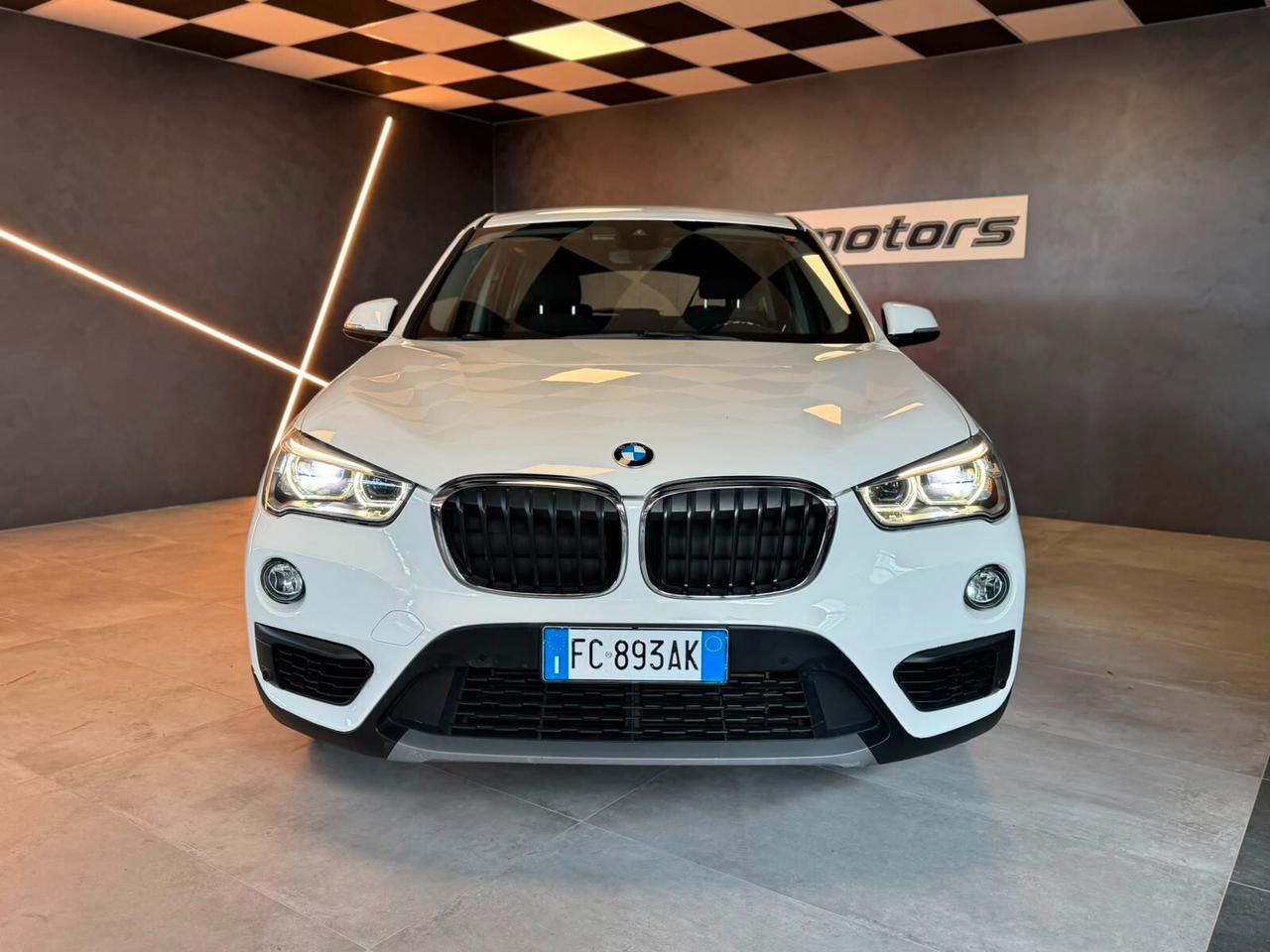 Bmw X1 xDrive18d Business
