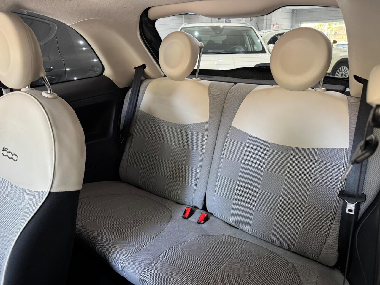 Fiat 500 1.2 benzina Lounge 69cv My14