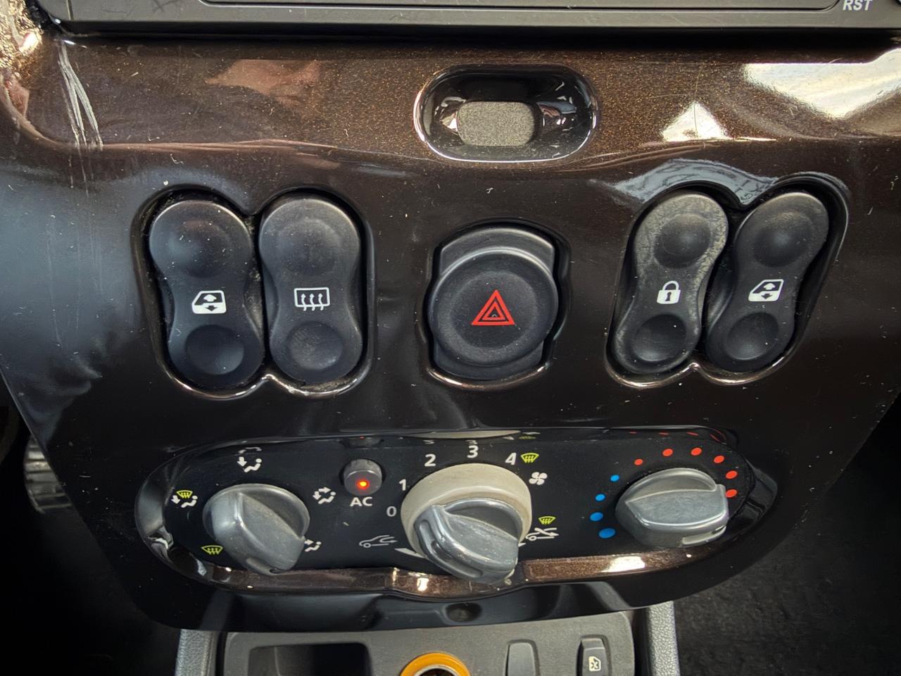 Dacia Duster 1.6 110CV 4x2 Lauréate Euro 5