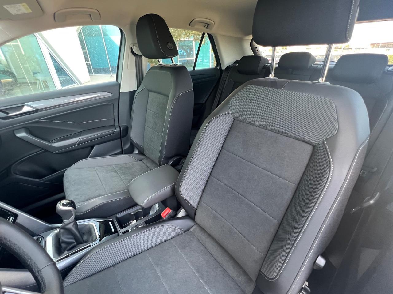 Volkswagen T-Roc 1.0 TSI Style possibilità noleggio no scoring