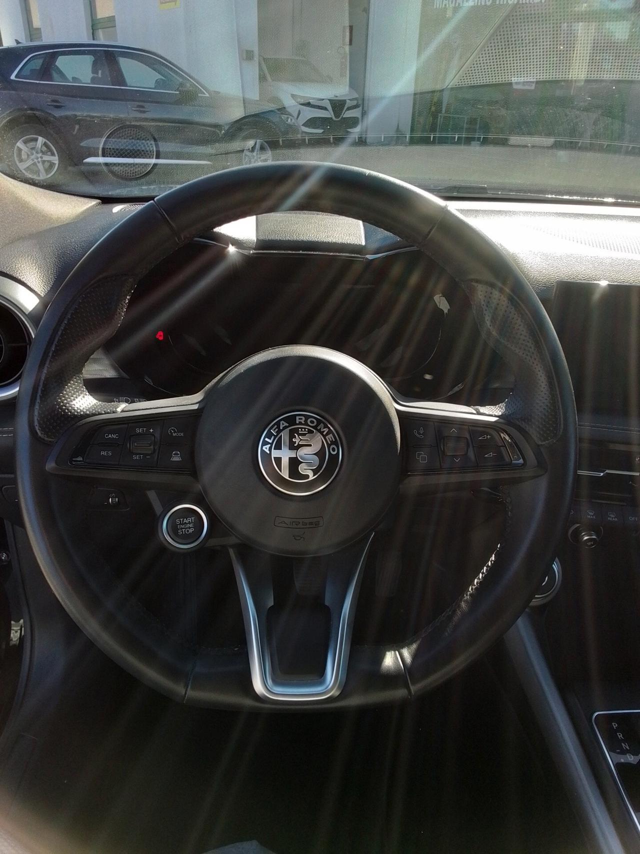 Alfa Romeo Tonale 1.5 160 CV MHEV TCT7 Tributo Italiano