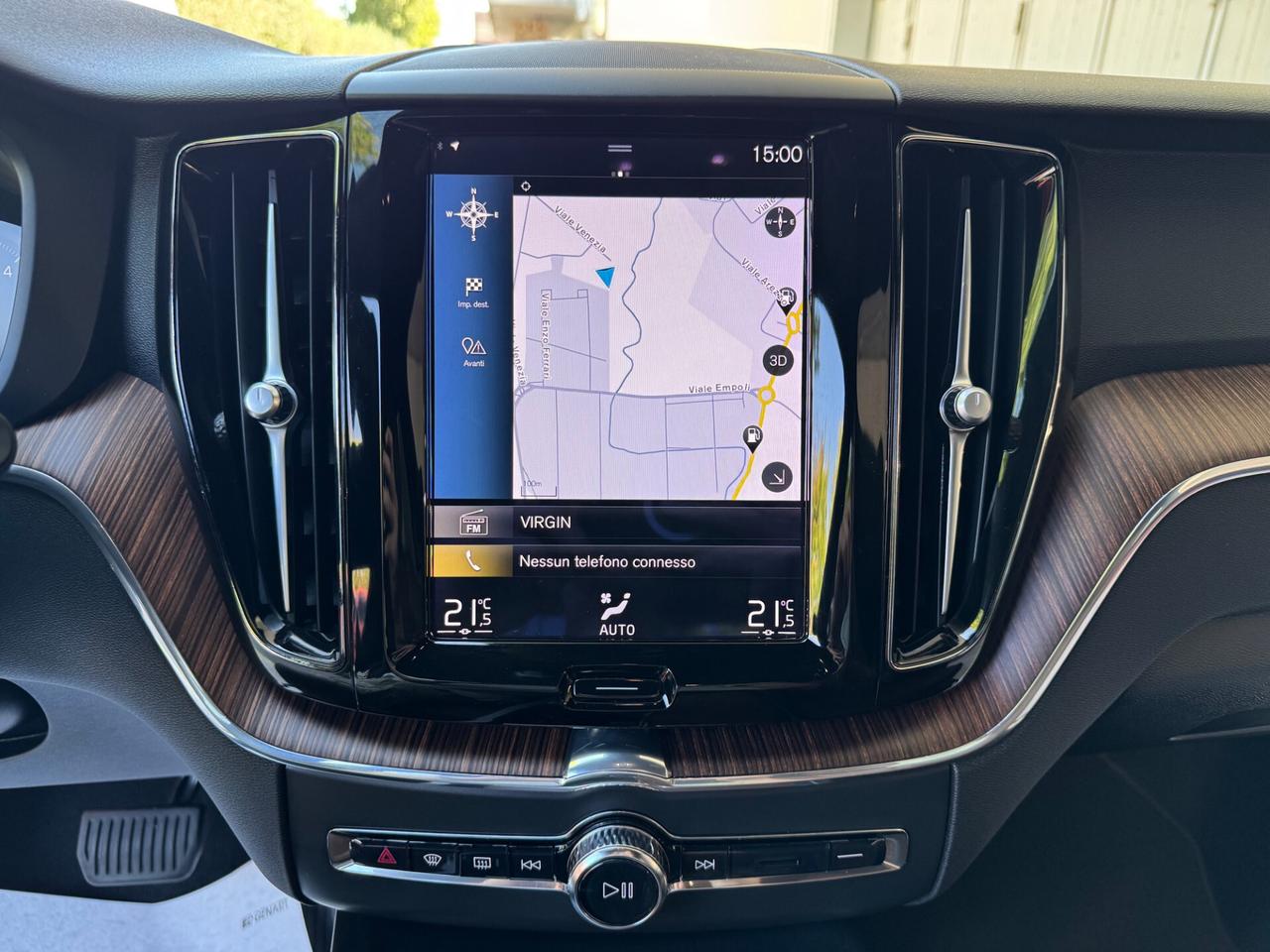 Volvo XC 60 2.0 b4 MomPro AWD Auto GARANZIA 24 MESI