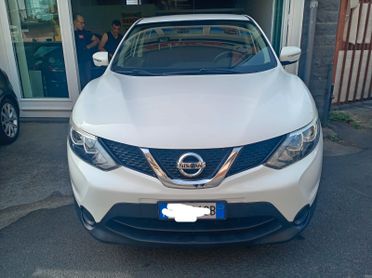 Nissan Qashqai 1.2 DIG-T Acenta