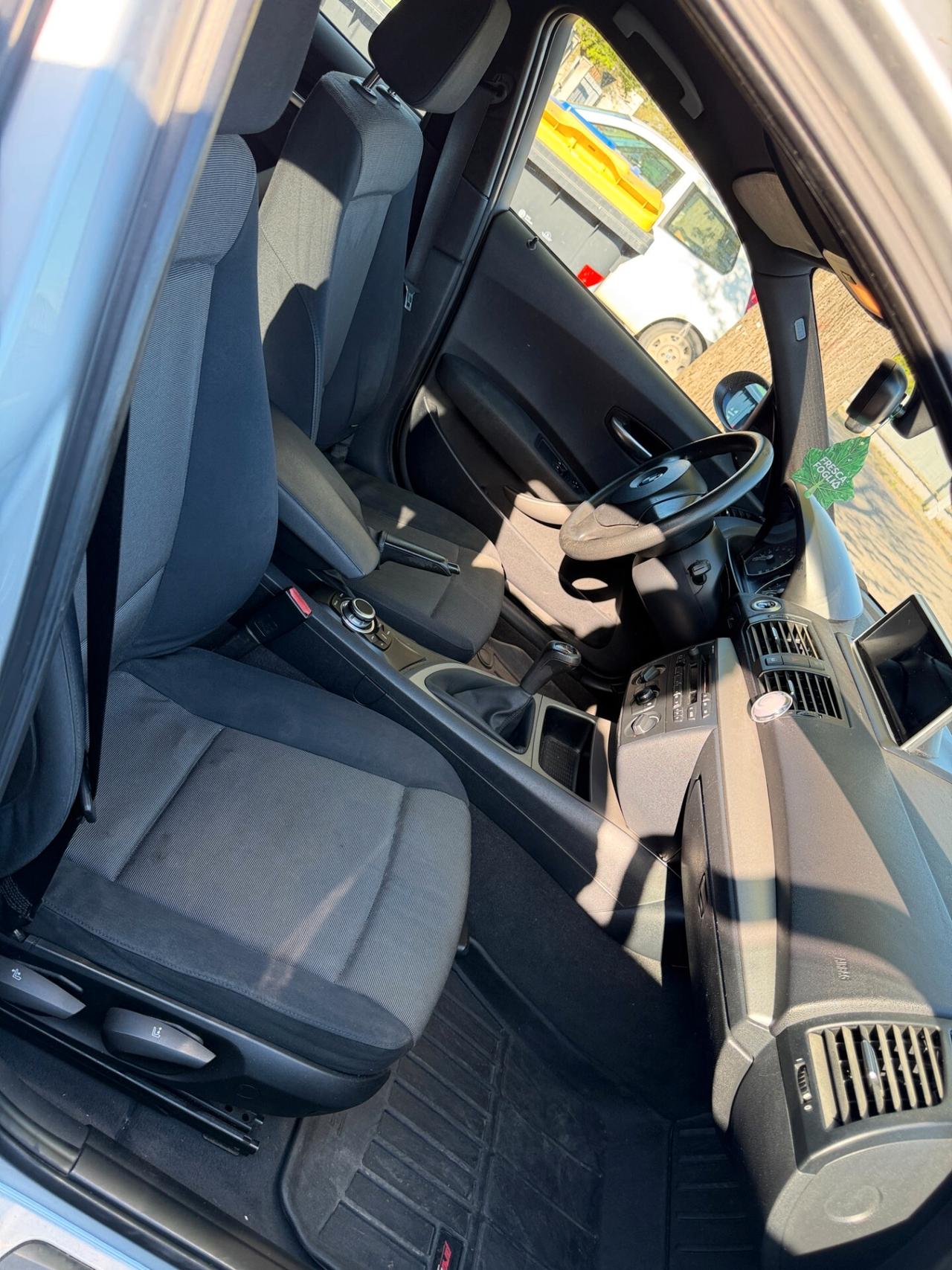 Bmw 116 116i cat 5 porte Futura