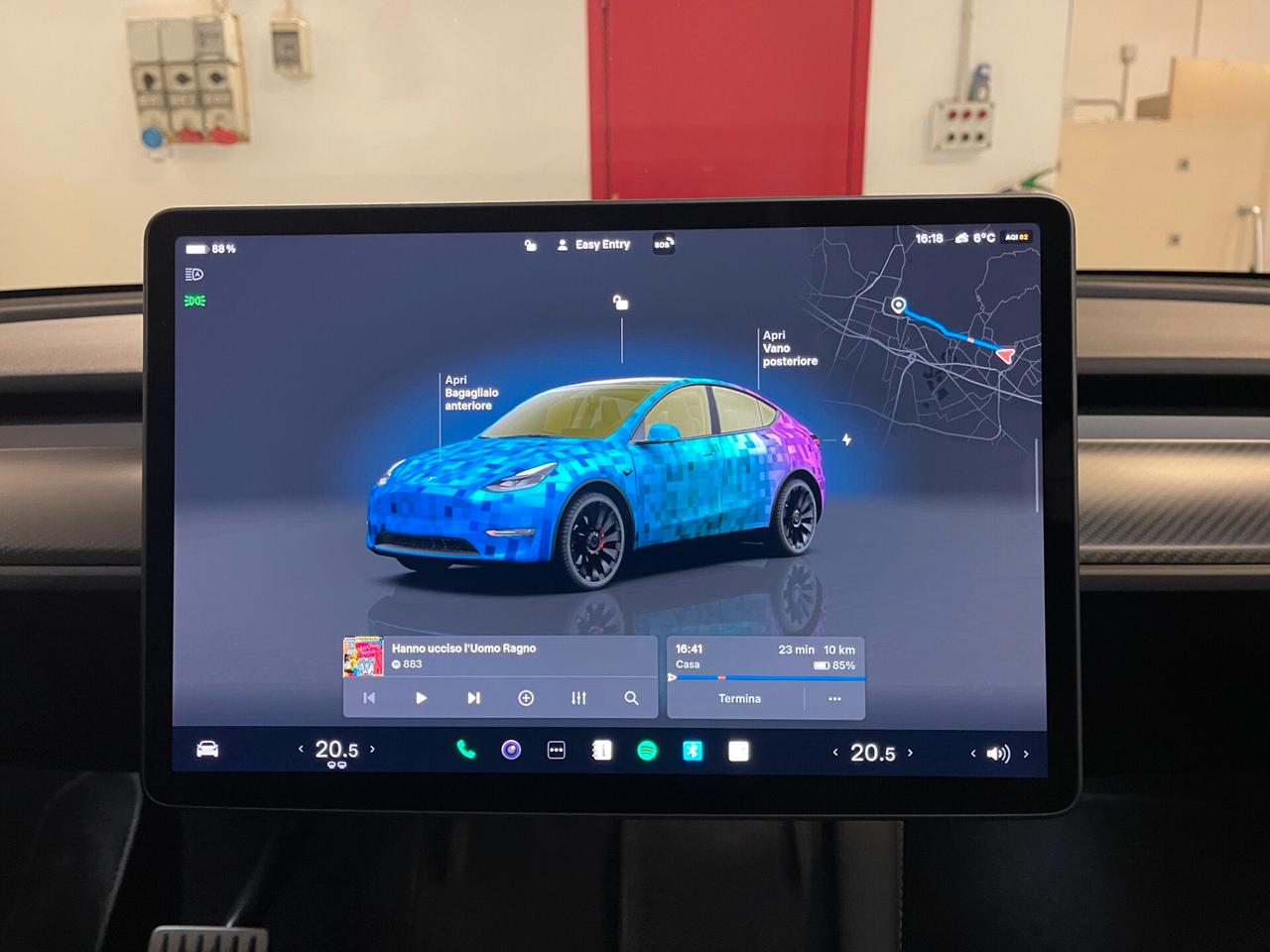 Tesla Model Y Performance Dual Motor awd-LEGGI SOTTO