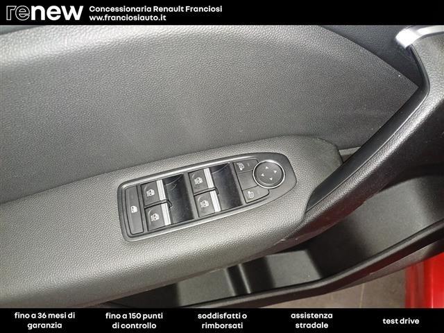 RENAULT Captur TCE 90 TECHNO