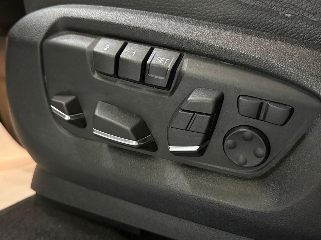 Bmw X5 Luxury 30 d #8314