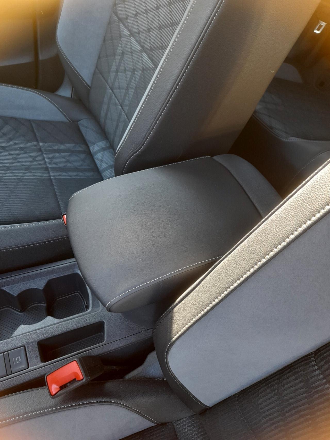 Volkswagen T-Roc 1.0 TSI R-Line PROMO