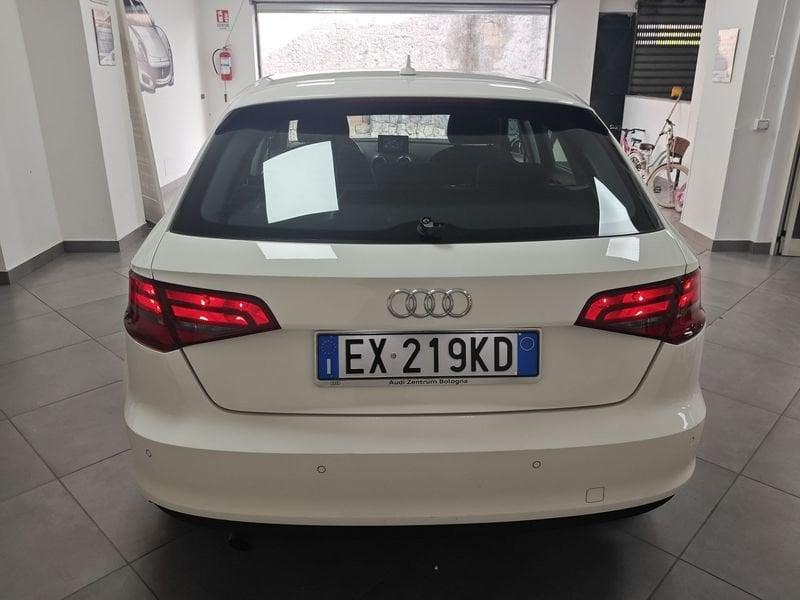 Audi A3 1.6 TDI S tronic Business SB