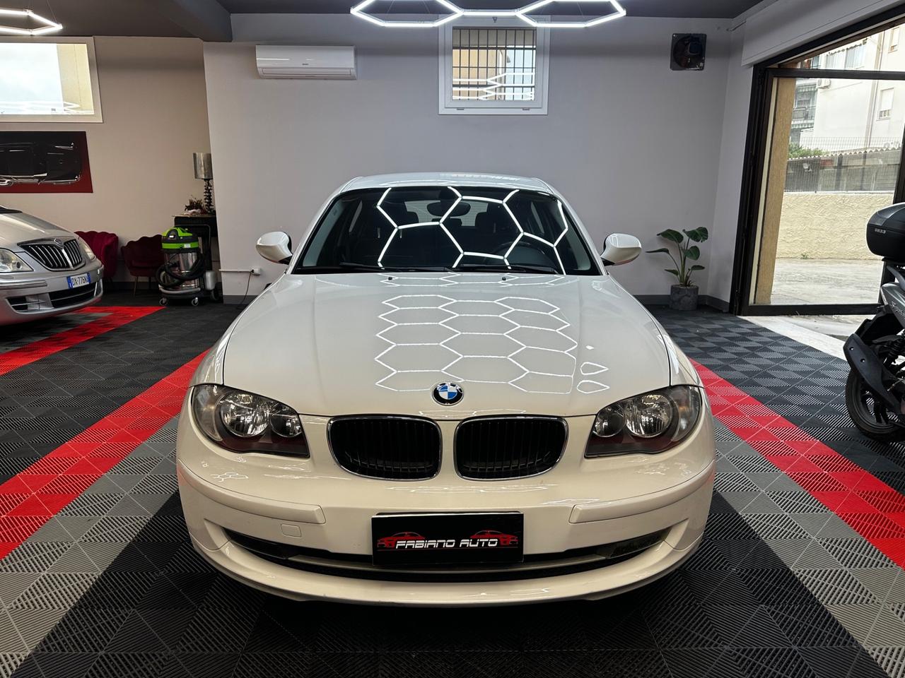 Bmw Serie 1 118d - FABIANOAUTO