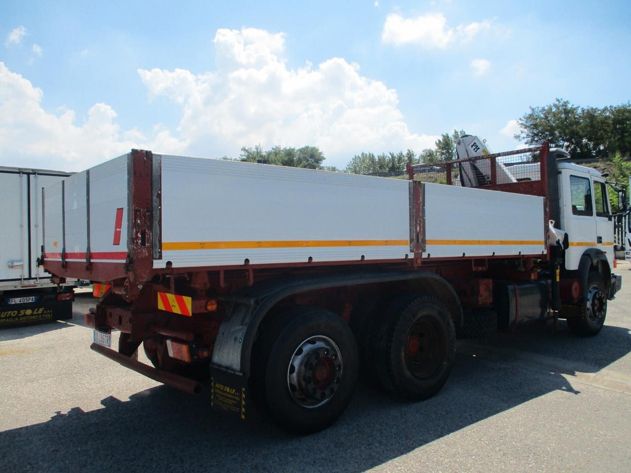 Iveco 175-24 3 ASSI GRU PM 8000/2S +RIBALTABILE TRILATER