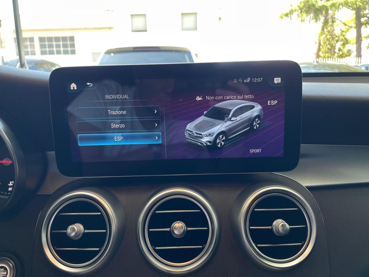 Mercedes Classe GLC 220d 4Matic Premium Plus AMG Cam360° Tetto Led NAV