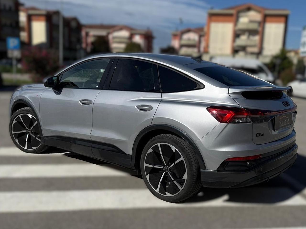 Audi Q4 e-tron S Line Edition #50367