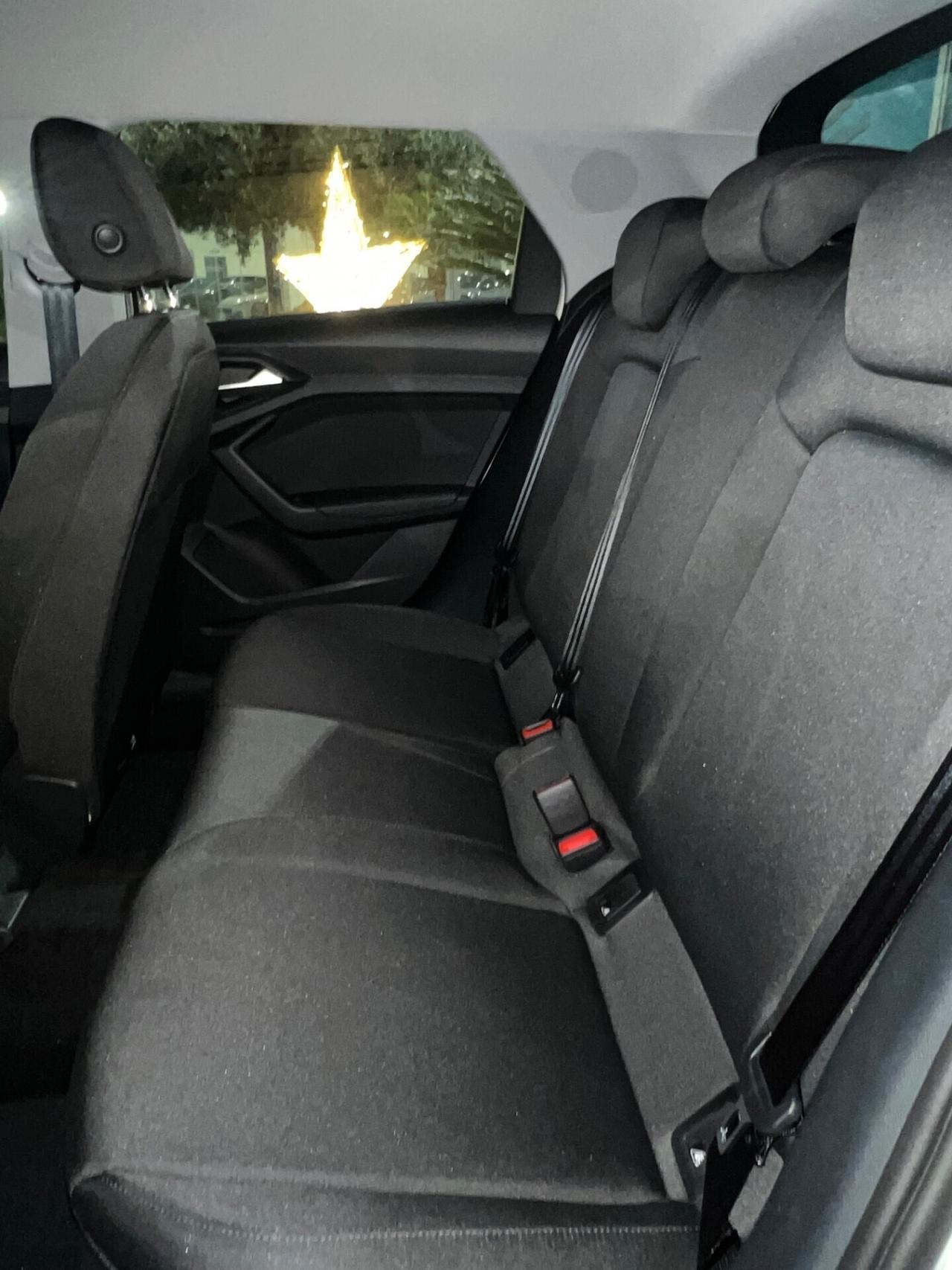 Audi A1 allstreet 30 possibilità noleggio no scoring