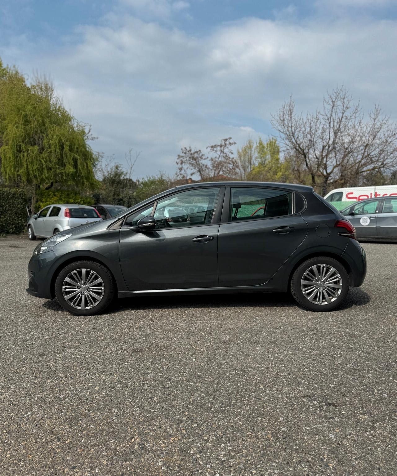 Peugeot 208 1.2 Benz *UNICO proprietario*Cinghia NUOVA