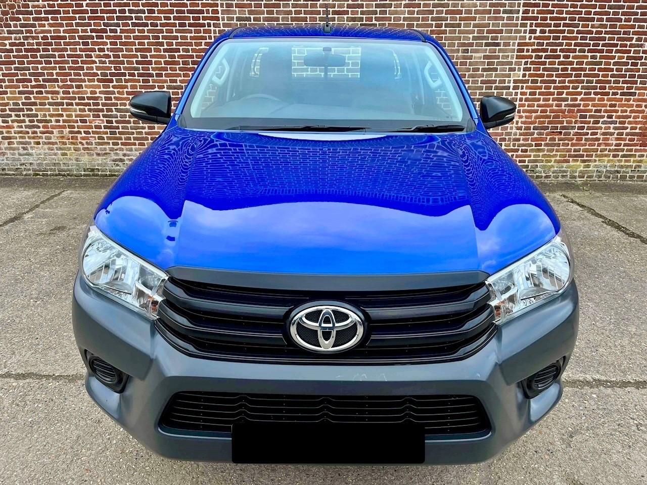 Toyota Hilux 2.4 D-4D 4WD 2 porte Single Cab Comfort