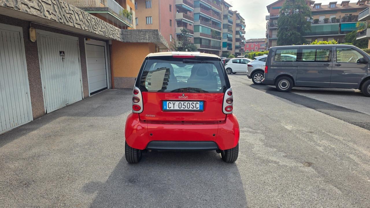 Smart ForTwo coupé passion - Benzina Automatica – 40.000 km