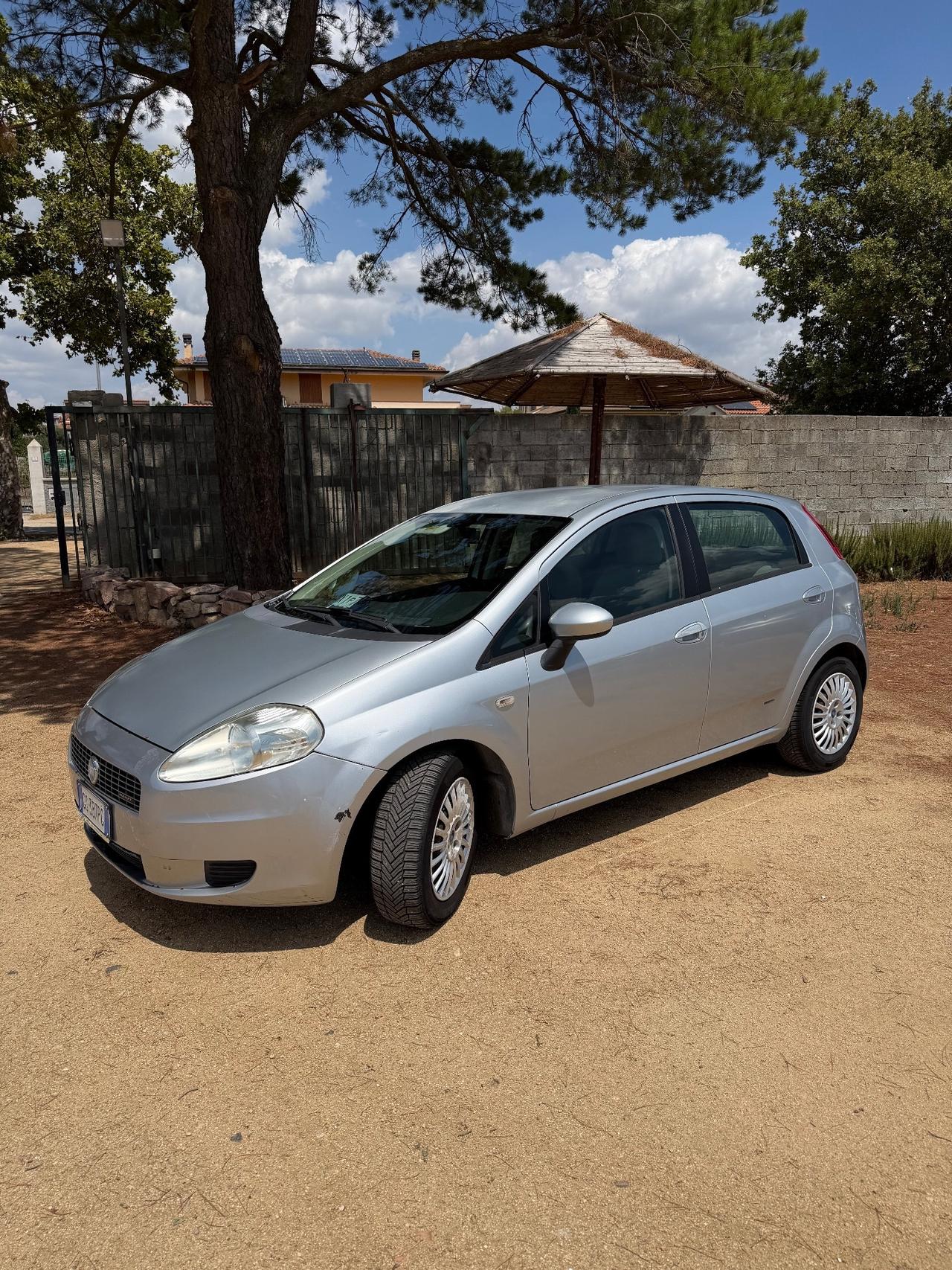 Fiat Grande Punto 1.3 MJT 75 CV 5 porte Active