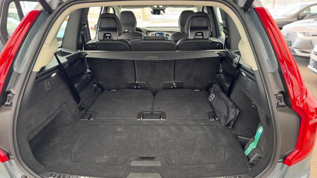 VOLVO XC90 B5 (d) AWD 7 posti Core (Auto/Pelle/LED/App/Retro)