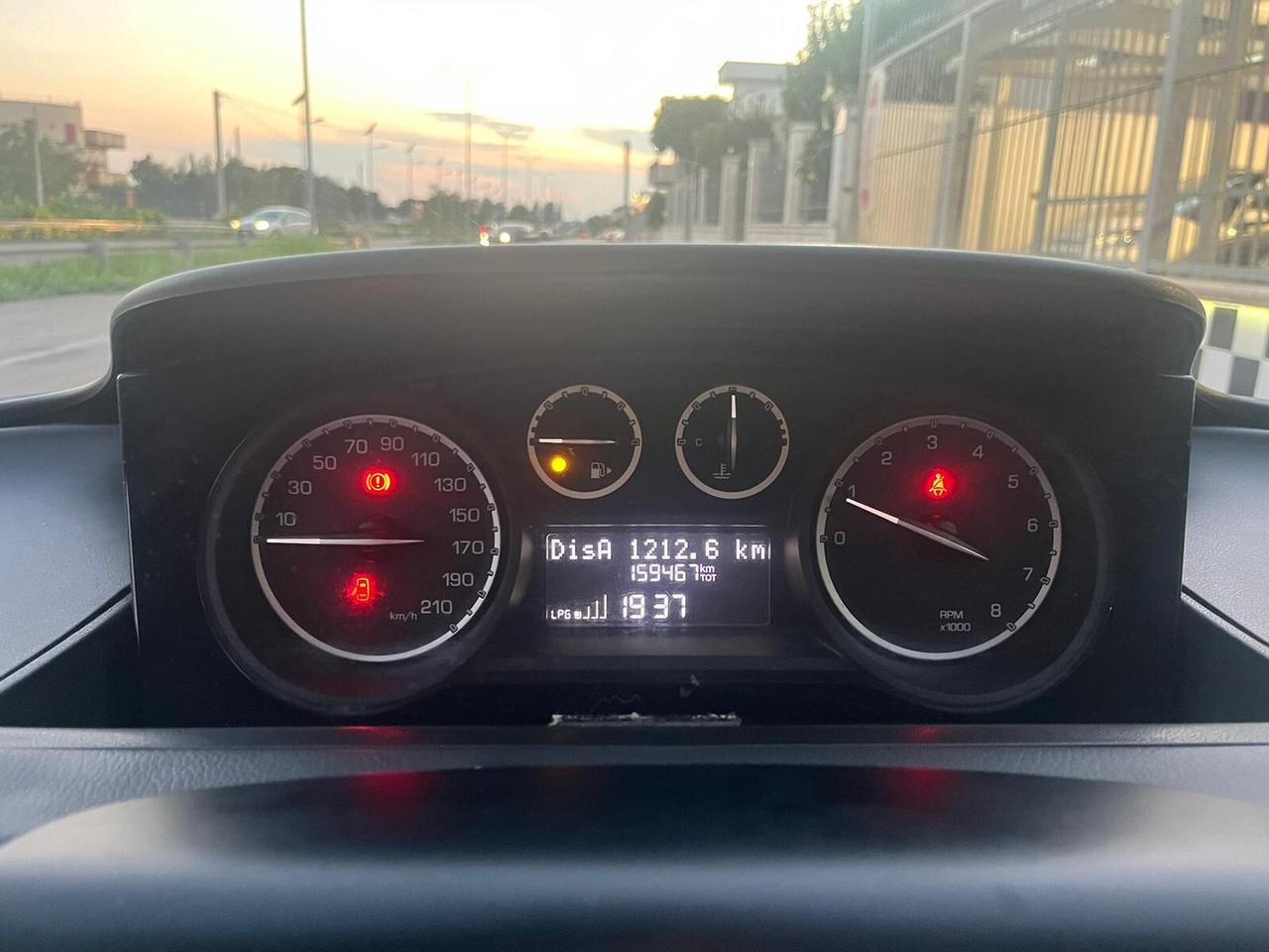 Lancia Ypsilon 1.2 69 CV 5 porte GPL Ecochic 2014