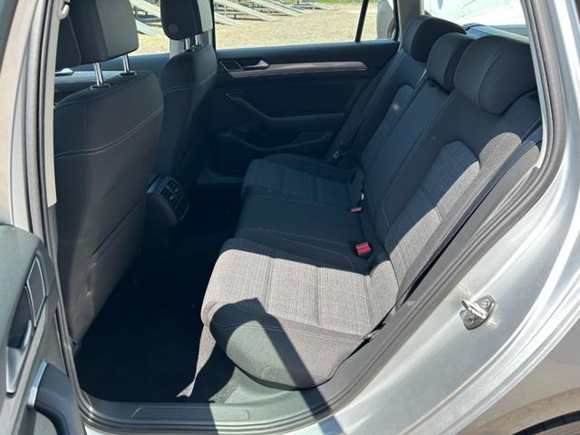 VOLKSWAGEN Passat Variant 2.0 TDI SCR 122 CV EVO DSG Business