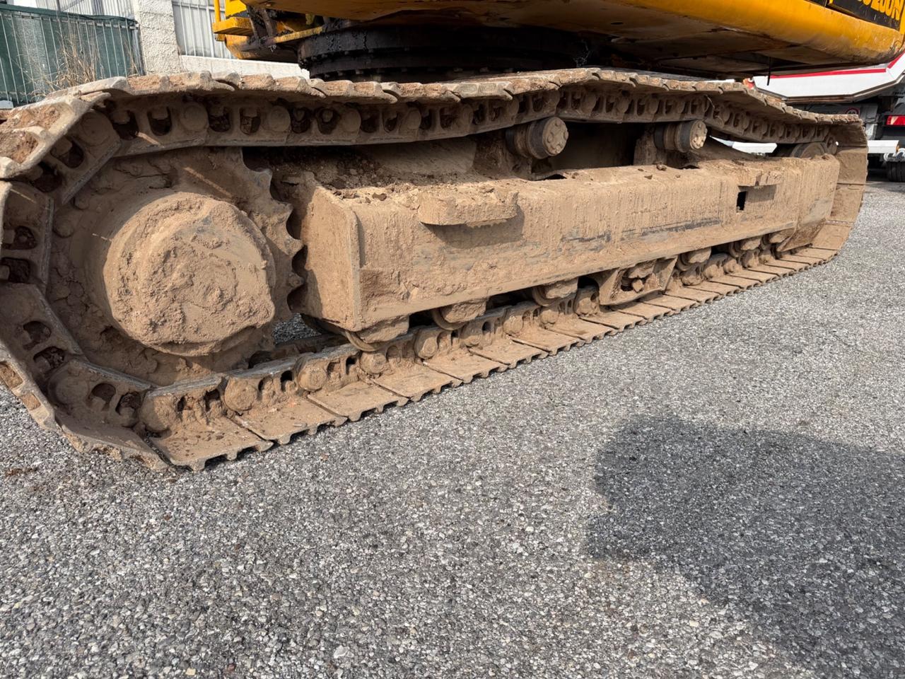 Escavatore Jcb 200