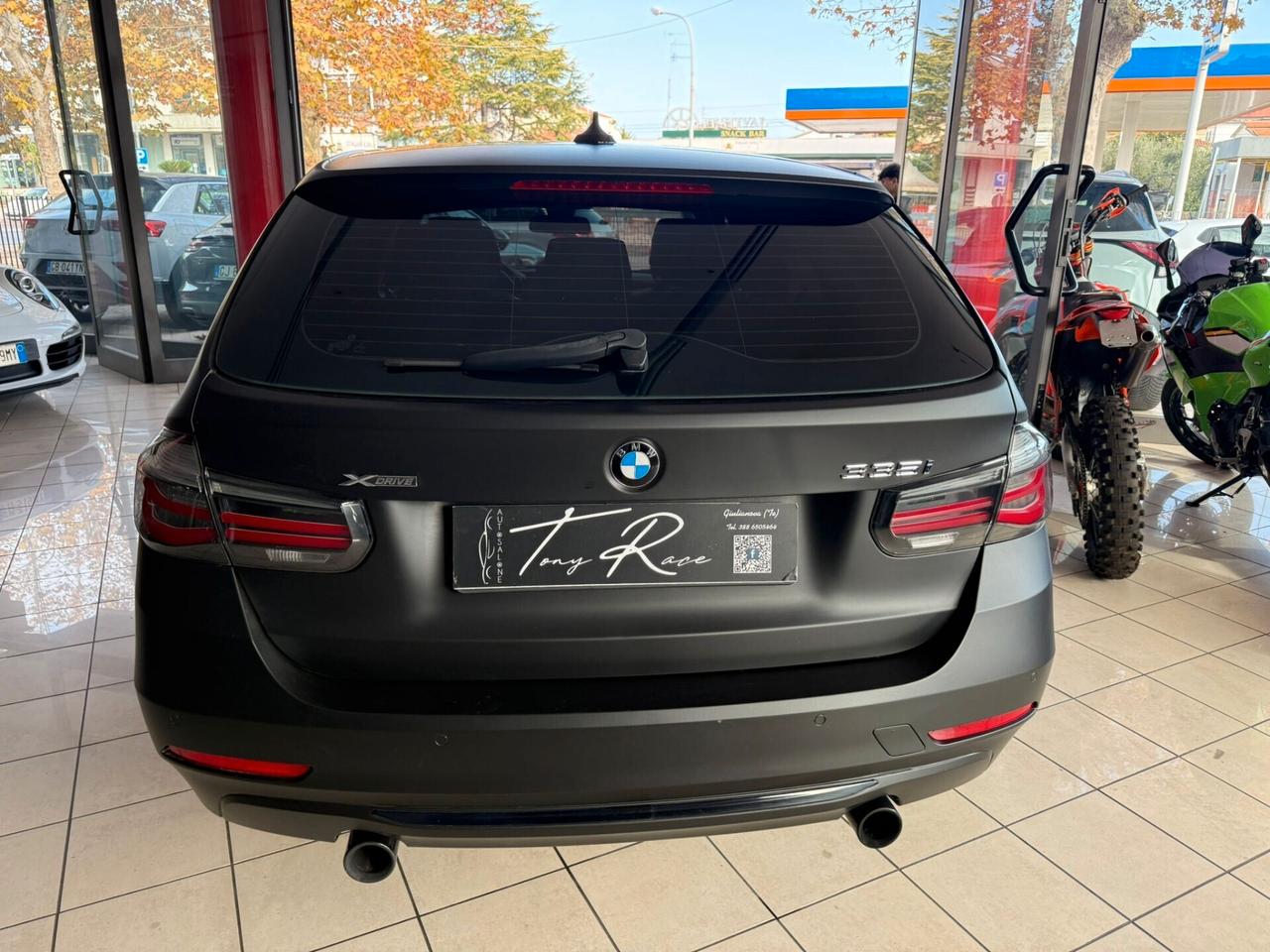 Bmw 335i xDrive Luxury