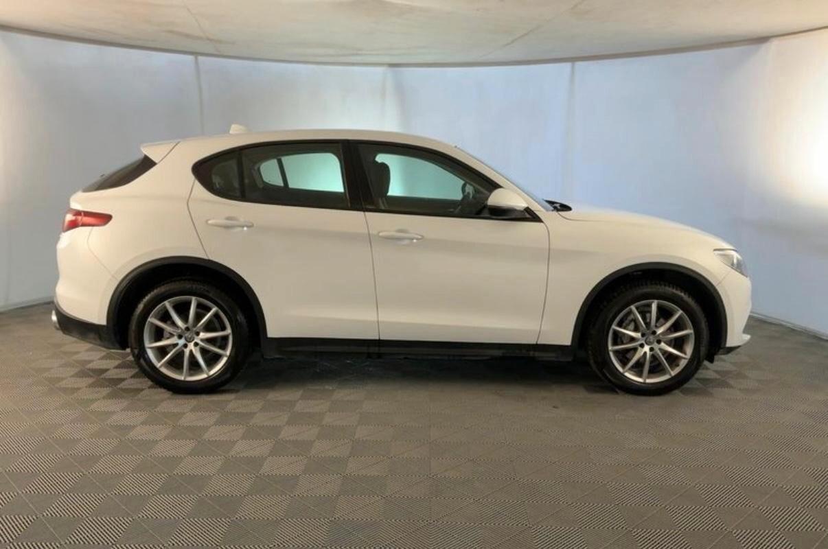 ALFA ROMEO STELVIO 2.2 TURBODIESEL 210 CV AT8 Q4 LUSSO