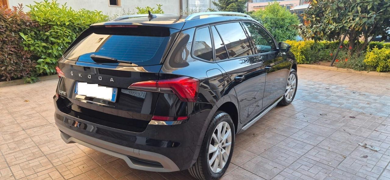 Skoda Kamiq 1.0 TSI 110 cv Dark Shade