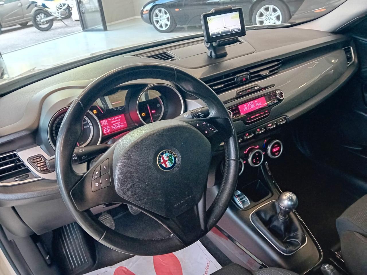Alfa Romeo Giulietta 1.6 JTDm-2 105 CV Distinctive